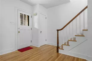 207 Altoona Pl, Pittsburgh, PA 15228 - Photo 8