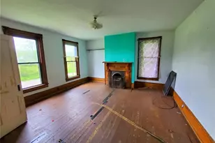 1551 Branchton Rd, Washington Township, PA 16040 - Photo 10