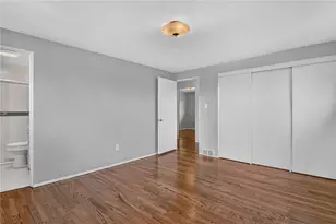 385 Maplewood Dr, Pittsburgh, PA 15243 - Photo 14