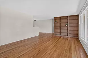 385 Maplewood Dr, Pittsburgh, PA 15243 - Photo 6