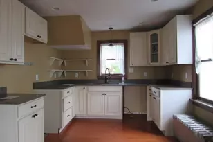 743 Spence Way, Mt Pleasant Boro, PA 15666 - Photo 10