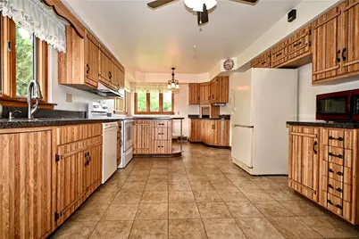 3512 Highland Ave, Finleyville, PA 15332 - Photo 14