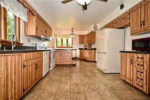 3512 Highland Ave, Finleyville, PA 15332 - Photo 14