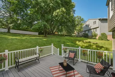 8063 Broadlawn Dr, Pittsburgh, PA 15237 - Photo 32