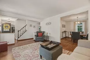 8063 Broadlawn Dr, Pittsburgh, PA 15237 - Photo 8