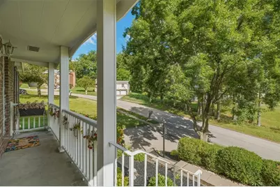 8063 Broadlawn Dr, Pittsburgh, PA 15237 - Photo 36