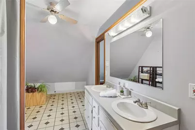 205 Dewey Street, Pittsburgh, PA 15218 - Photo 32