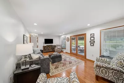 121 Northbrook Dr, Pine Township, PA 15044 - Photo 10