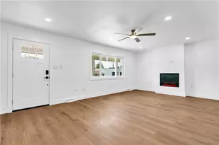 323 Olivia St, Vanport, PA 15009 - Photo 8