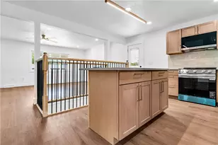 323 Olivia St, Vanport, PA 15009 - Photo 14