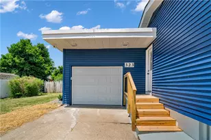 323 Olivia St, Vanport, PA 15009 - Photo 40