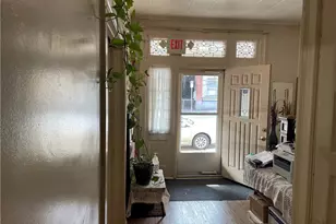 3884 East St, Pittsburgh, PA 15214 - Photo 6