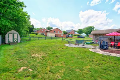 813 E Smithfield St, Elizabeth Twp/Boro, PA 15047 - Photo 14