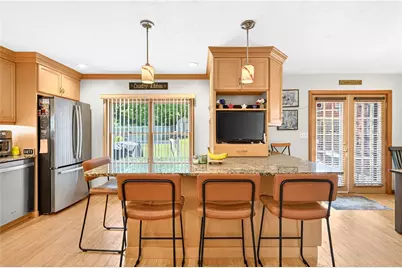 813 E Smithfield St, Elizabeth Twp/Boro, PA 15047 - Photo 24