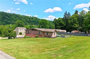 813 E Smithfield St, Elizabeth Twp/Boro, PA 15047 - Photo 4