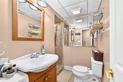813 E Smithfield St, Elizabeth Twp/Boro, PA 15047 - Photo 46