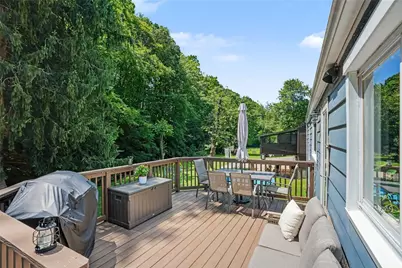 415 Jacks Run Rd, Ross Twp, PA 15202 - Photo 20