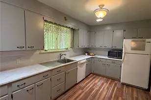 320 Cherry Hill, Salem Township, PA 16125 - Photo 10