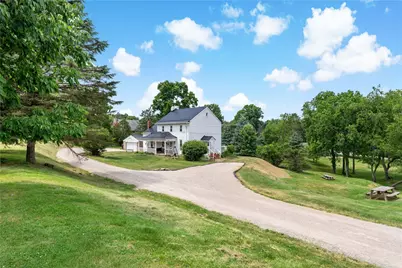 1207 Silver Ln, Robinson Twp, PA 15136 - Photo 38