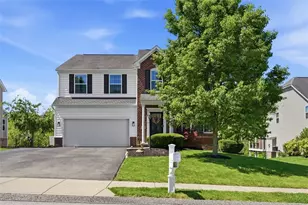 417 Imperial Dr, Canonsburg, PA 15317 - Photo 2