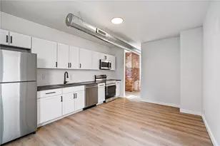 3206 Dobson St, Pittsburgh, PA 15219 - Photo 2
