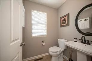 2000 St Andrews Ct, Penn Twp, PA 15644 - Photo 18