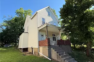 524 W Burgess St, Pittsburgh, PA 15214 - Photo 2