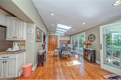 310 Wildberry Rd, Pittsburgh, PA 15238 - Photo 10