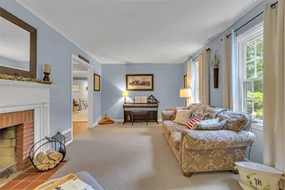 38 Circle Dr, Brighton Township, PA 15009 - Photo 4