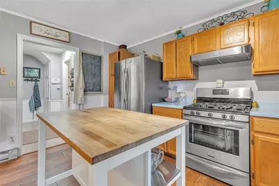 38 Circle Dr, Brighton Township, PA 15009 - Photo 12