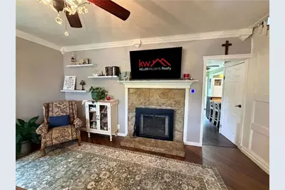 210 Piersol Ave, Bentleyville, PA 15314 - Photo 4