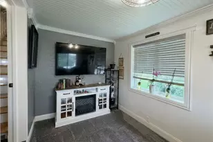 210 Piersol Ave, Bentleyville, PA 15314 - Photo 8