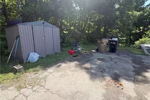 1476 S Eighty Eight Rd, Greensboro, PA 15338 - Photo 22