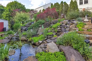 420 Lexington Dr, Hempfield Township, PA 15601 - Photo 4