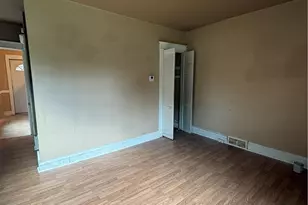 337-339 Shenango Blvd, Farrell, PA 16121 - Photo 2