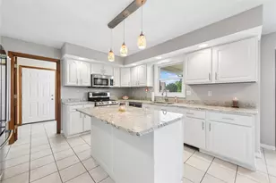9331 Pembroke Cir, North Huntingdon, PA 15642 - Photo 8