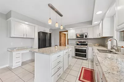 9331 Pembroke Cir, North Huntingdon, PA 15642 - Photo 12
