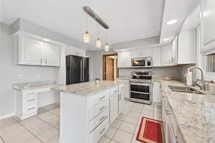 9331 Pembroke Cir, North Huntingdon, PA 15642 - Photo 12
