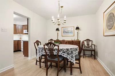1500 Cochran Road #901, Scott Township, PA 15243 - Photo 14