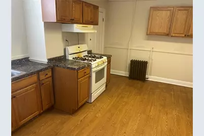 647 Rising Main Ave, Pittsburgh, PA 15212 - Photo 4