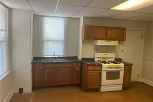 647 Rising Main Ave, Pittsburgh, PA 15212 - Photo 4