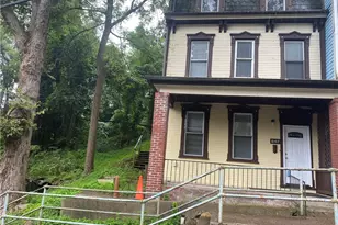647 Rising Main Ave, Pittsburgh, PA 15212 - Photo 2