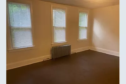 647 Rising Main Ave, Pittsburgh, PA 15212 - Photo 4