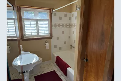644 Freeport, Jefferson Township, PA 16002 - Photo 26