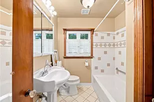 644 Freeport, Jefferson Township, PA 16002 - Photo 30