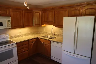 179 London Towne Dr, Pittsburgh, PA 15226 - Photo 2