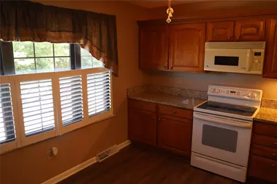 179 London Towne Dr, Pittsburgh, PA 15226 - Photo 4