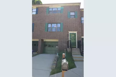179 London Towne Dr, Pittsburgh, PA 15226 - Photo 1