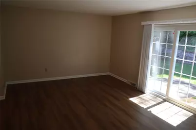 179 London Towne Dr, Pittsburgh, PA 15226 - Photo 8