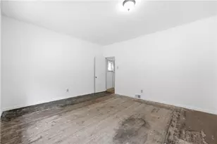 217 Lime St, Pittsburgh, PA 15220 - Photo 16